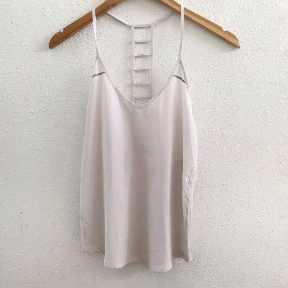 LULULEMON Breezy Singlet Top Size 4